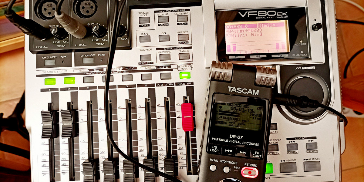 le home studio basé sur l'enregistreur multipiste